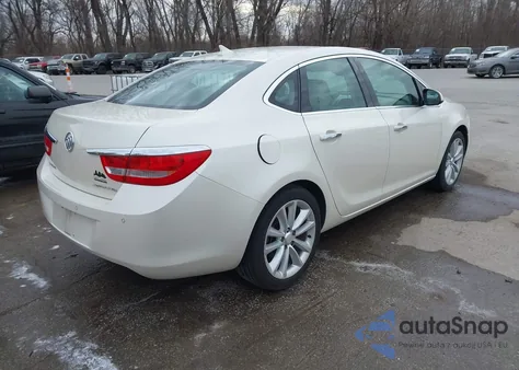 2014 Buick Verano Leather Group z USA, uszkodzony, nr VIN 1G4PS5SK5E4164988